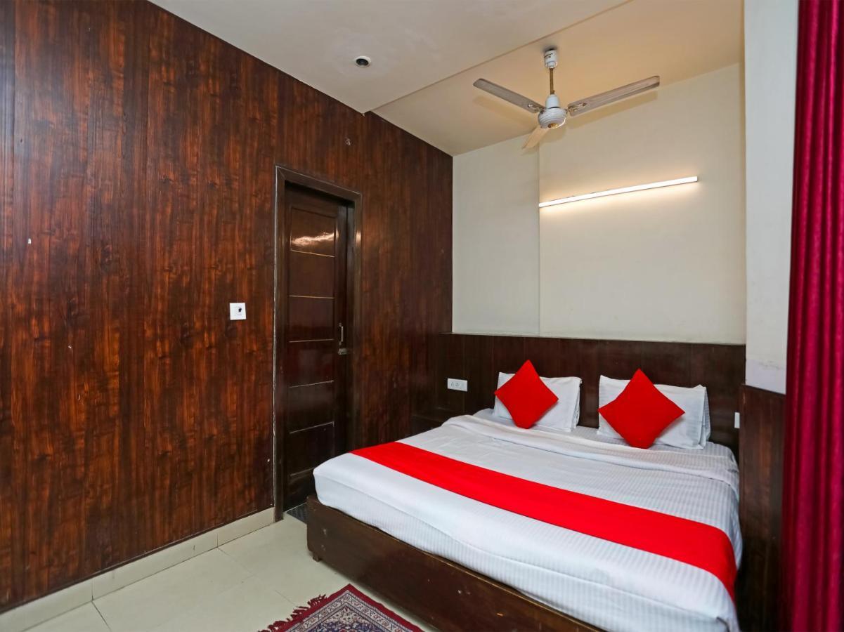 Hotel Golden Heritage Amritsar Buitenkant foto